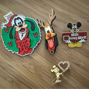 Vintage Disney Character Pin set of 4